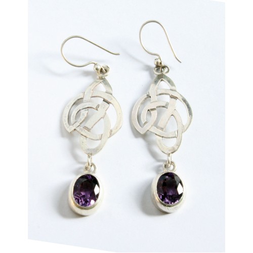 Earring celtic