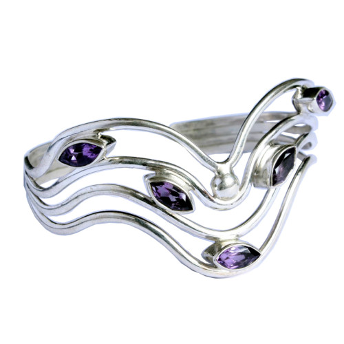 Five markish stone bracelet