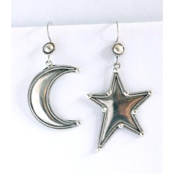 Earring plain moon & star