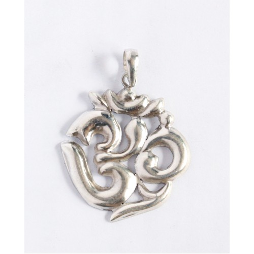 Pendant big OM hollow
