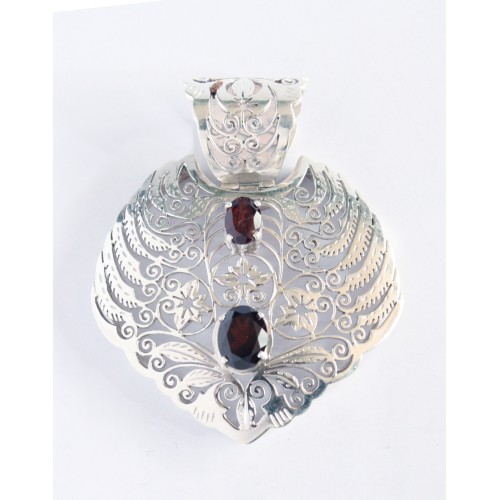 Pendant  jali