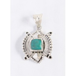 Pendant akura with ball