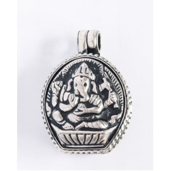 Pendant Ganesh Ghau