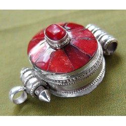 Pendant Ghau